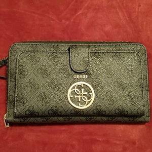 Guess Crossbody Wallet Purse